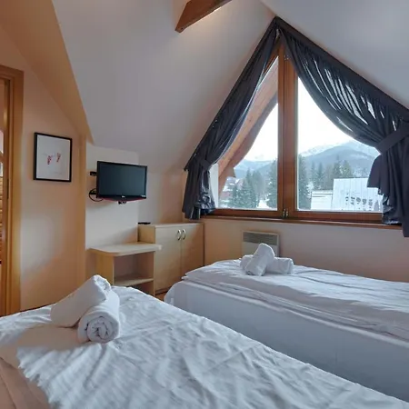 Sloneczna Struga Apartment *